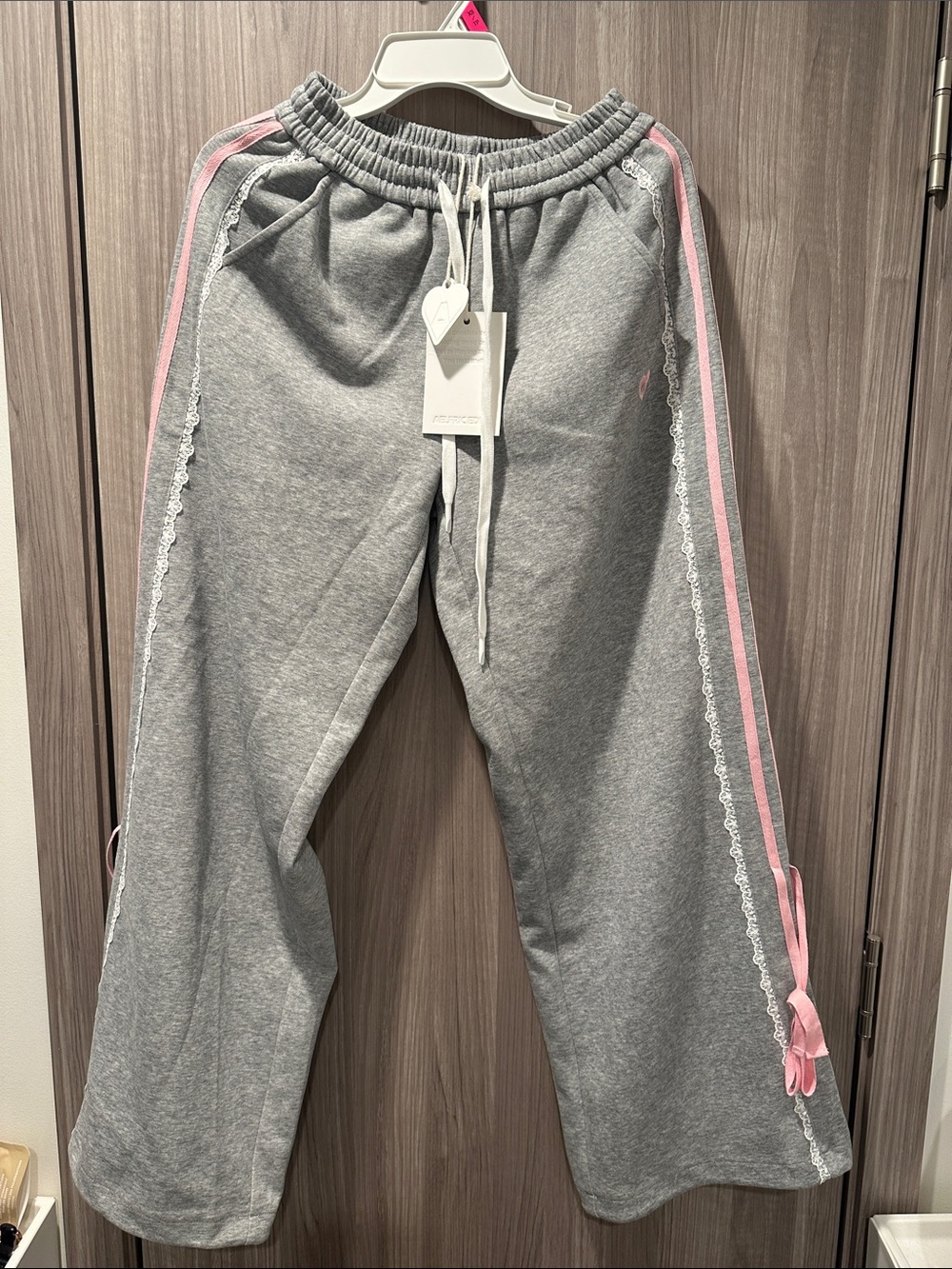 NWT Aelfric Eden Lace Stripe Patchwork Sweatpants Side M
